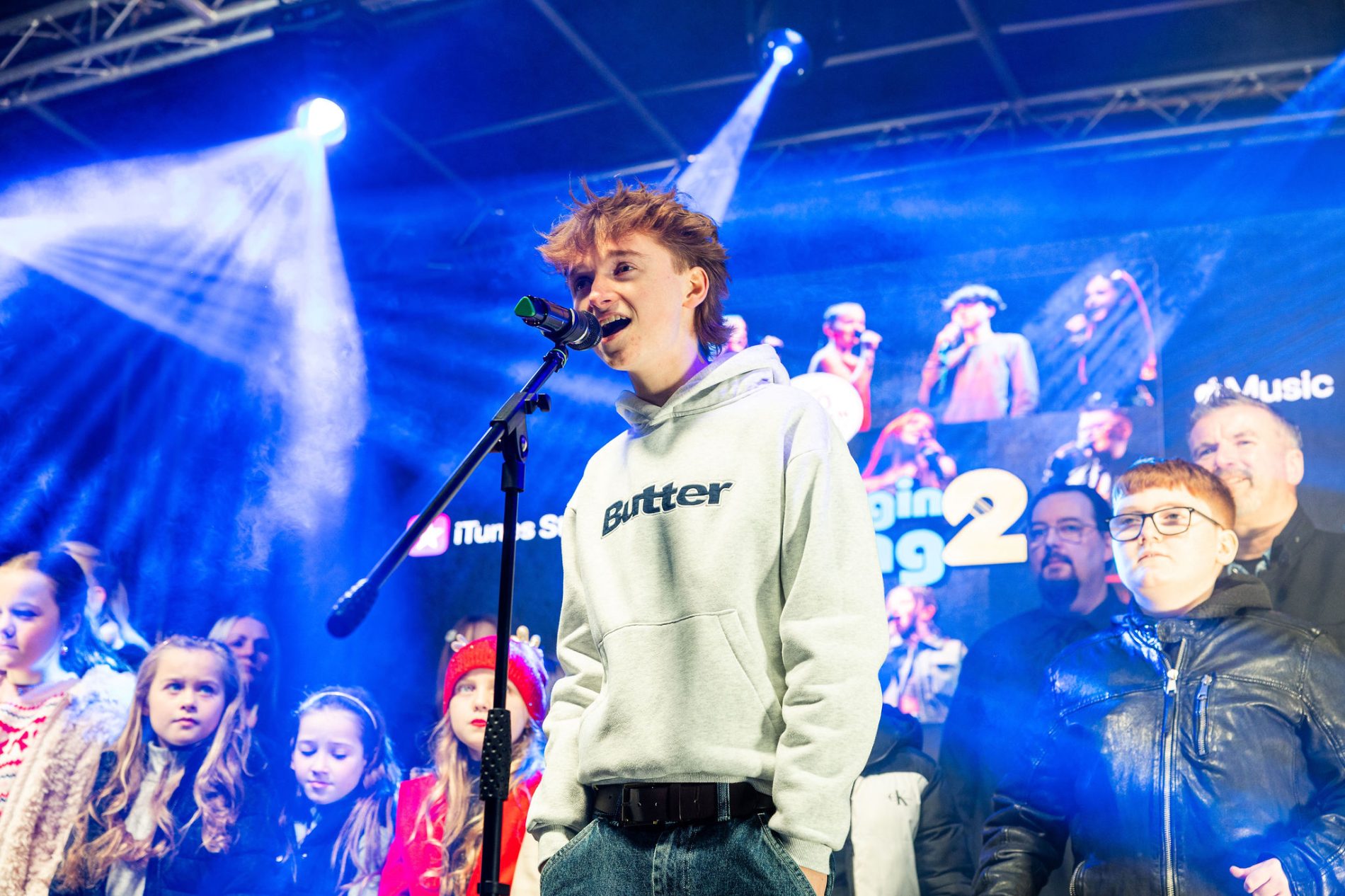 DarwenLightSwitchOn2025-442